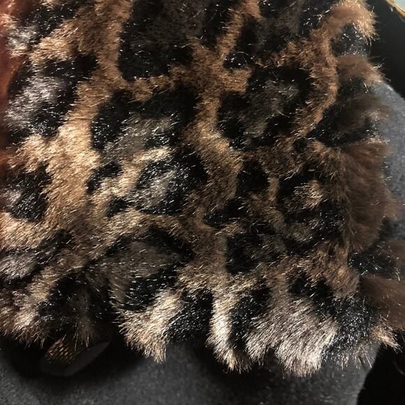 JAD Vintage black wool coat faux fur Cheetah print collar cuffs size medium - Picture 11 of 13